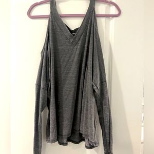 Express open shoulder top - M - grey